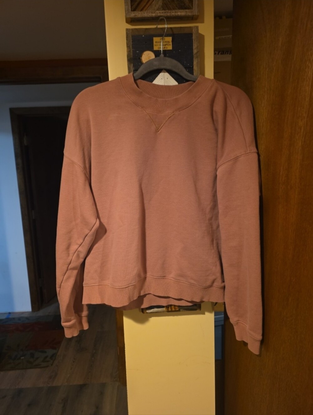 Vuori Crewneck Sweatshirt